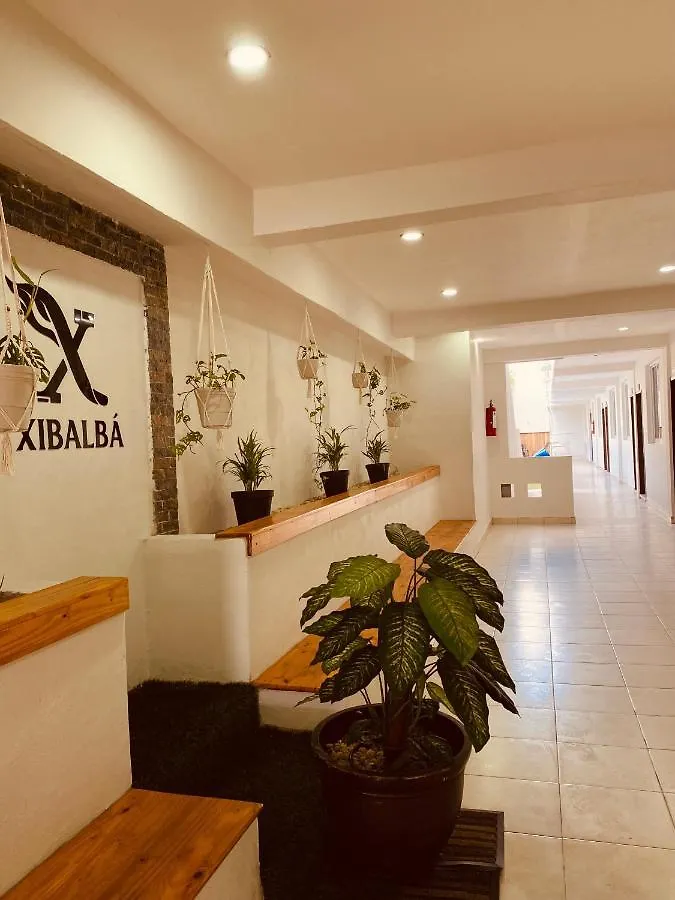 Hotel Balxiba Alberca Y Estacionamento Playa del Carmen Mexico
